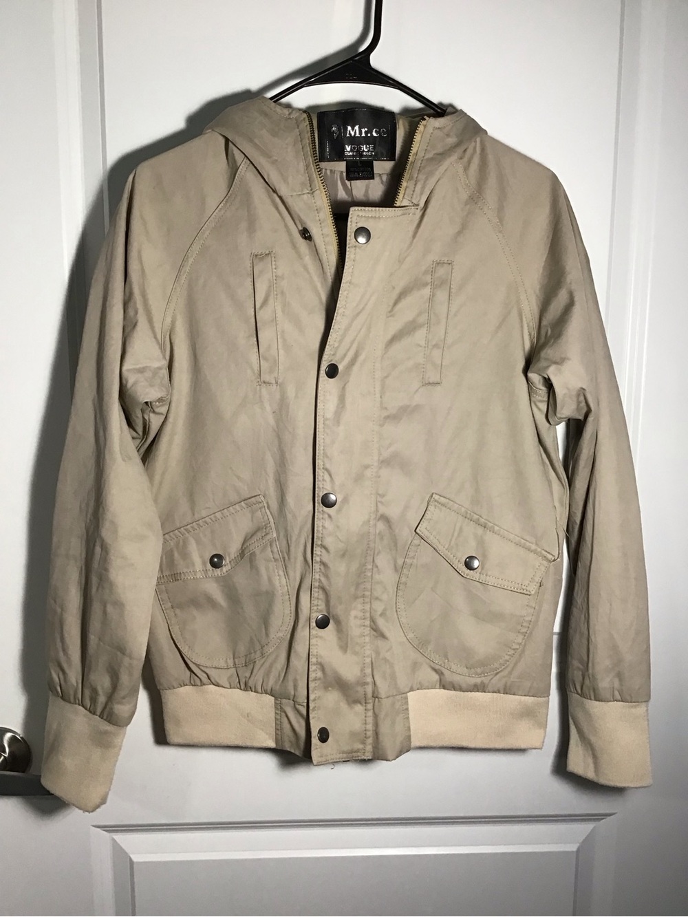 Hooded Bomber Jacket in Light Khaki Size L